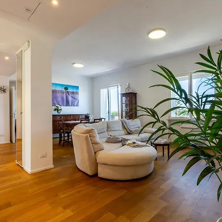 Sunichele Luxury Apartment Cagliari Esterno foto